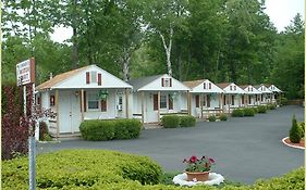 Seven Dwarfs Cabins - White Cabin